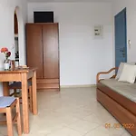 Asterias Aparthotel 3*