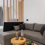 Asterias Aparthotel