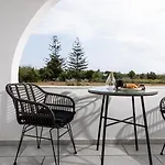 Asterias Aparthotel 3*