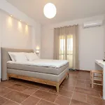 Asterias Lägenhetshotell Agia Anna (Naxos)
