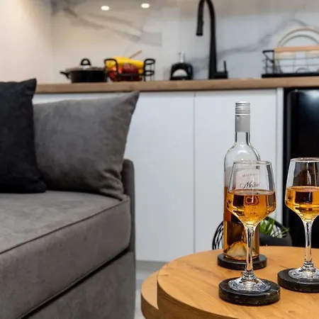 Ξενοδοχείο με διαμερίσματα Asterias