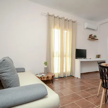 Asterias 3* Αγία Άννα