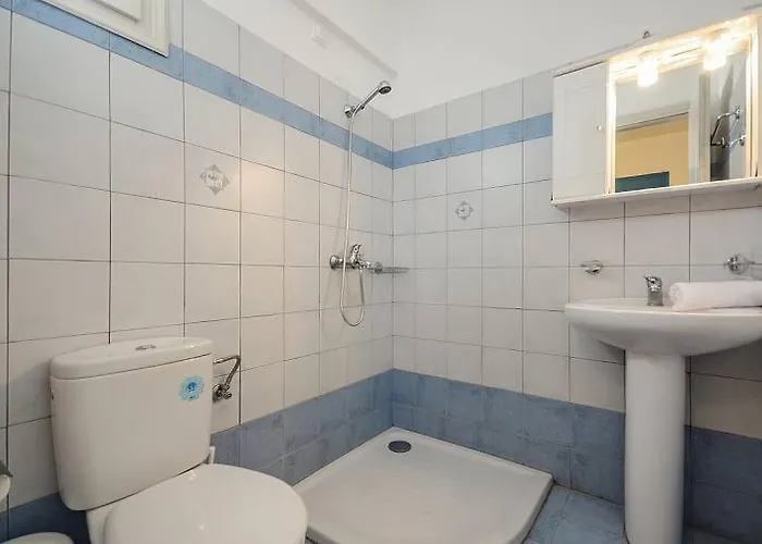 Aparthotel Asterias 3*