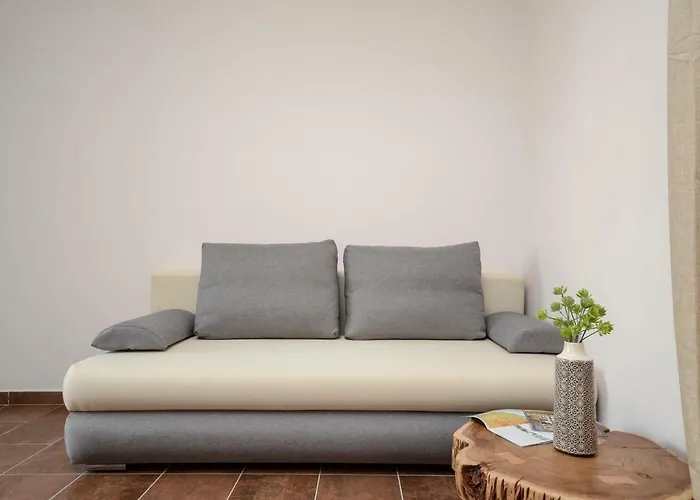 Asterias 3* Αγία Άννα